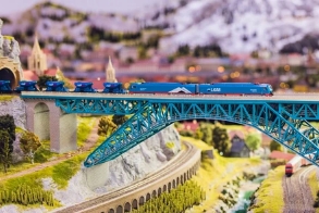 平乐县桥梁模型